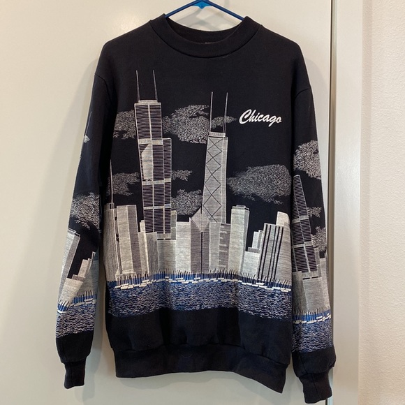 Vintage Tops - Vintage Chicago oversized crewneck graphic sweatshirt XL